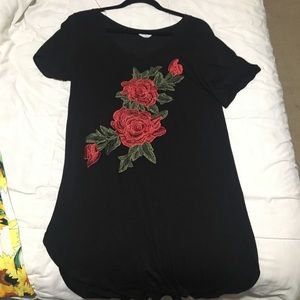 Embroidered rose T-shirt